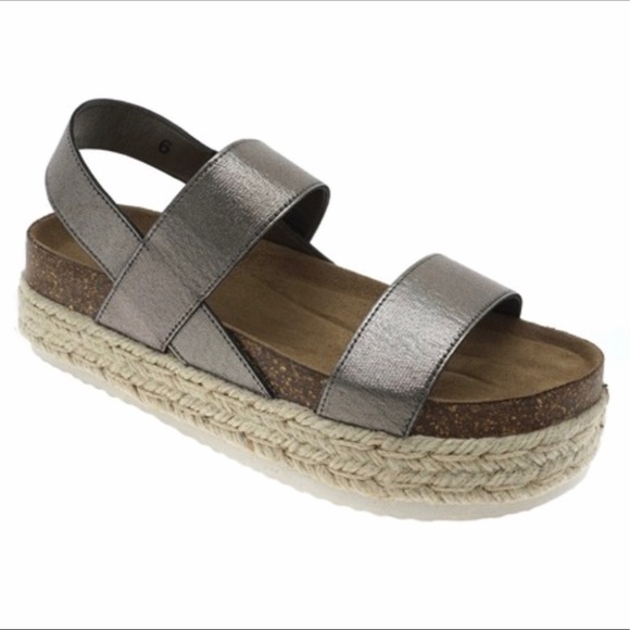 Pierre Dumas Shoes - ONE LEFT! MEGA SALE! Pierre Dumas sandals